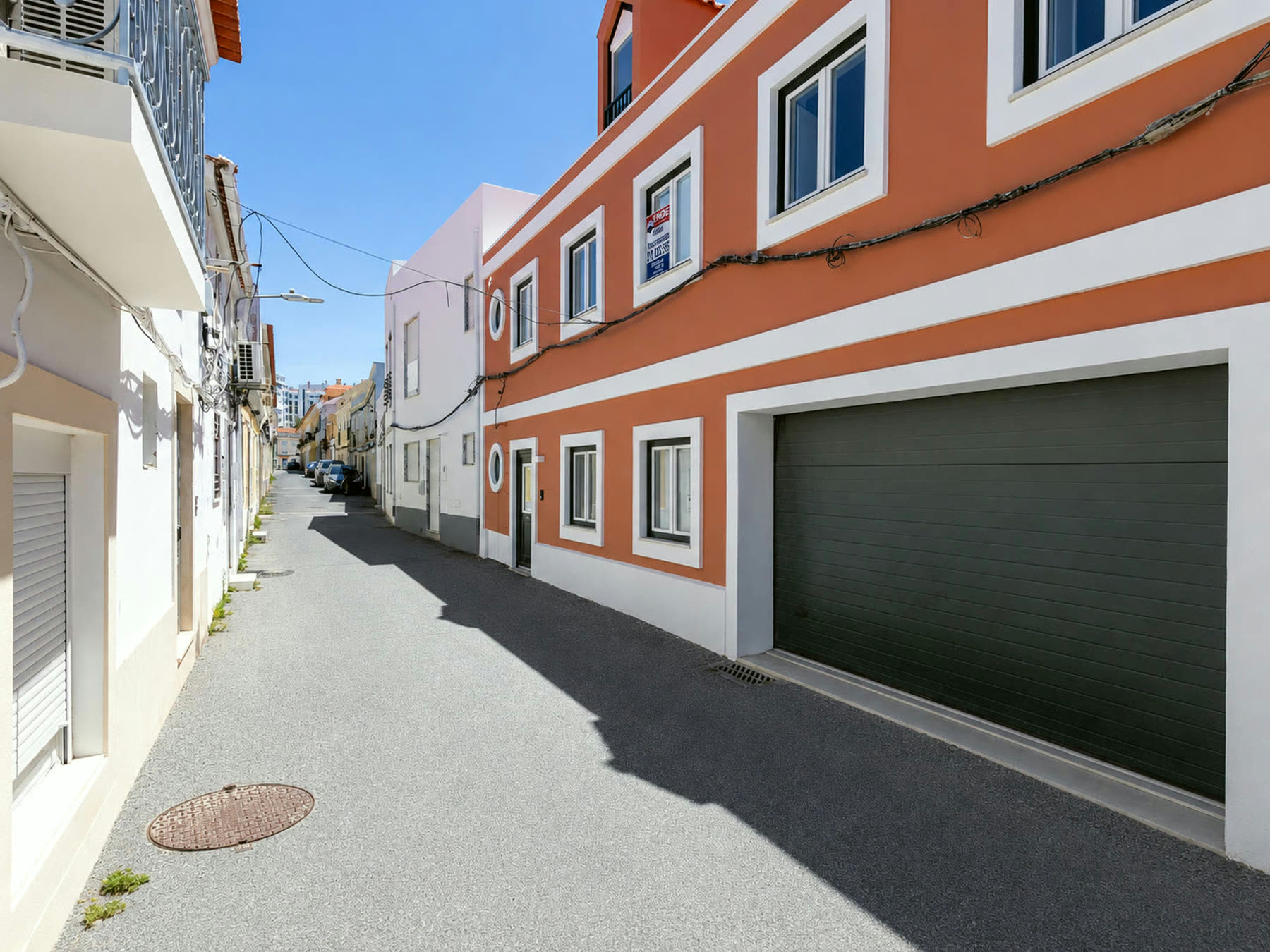 Fachada da moradia, Rua Alcaçarias, Setúbal